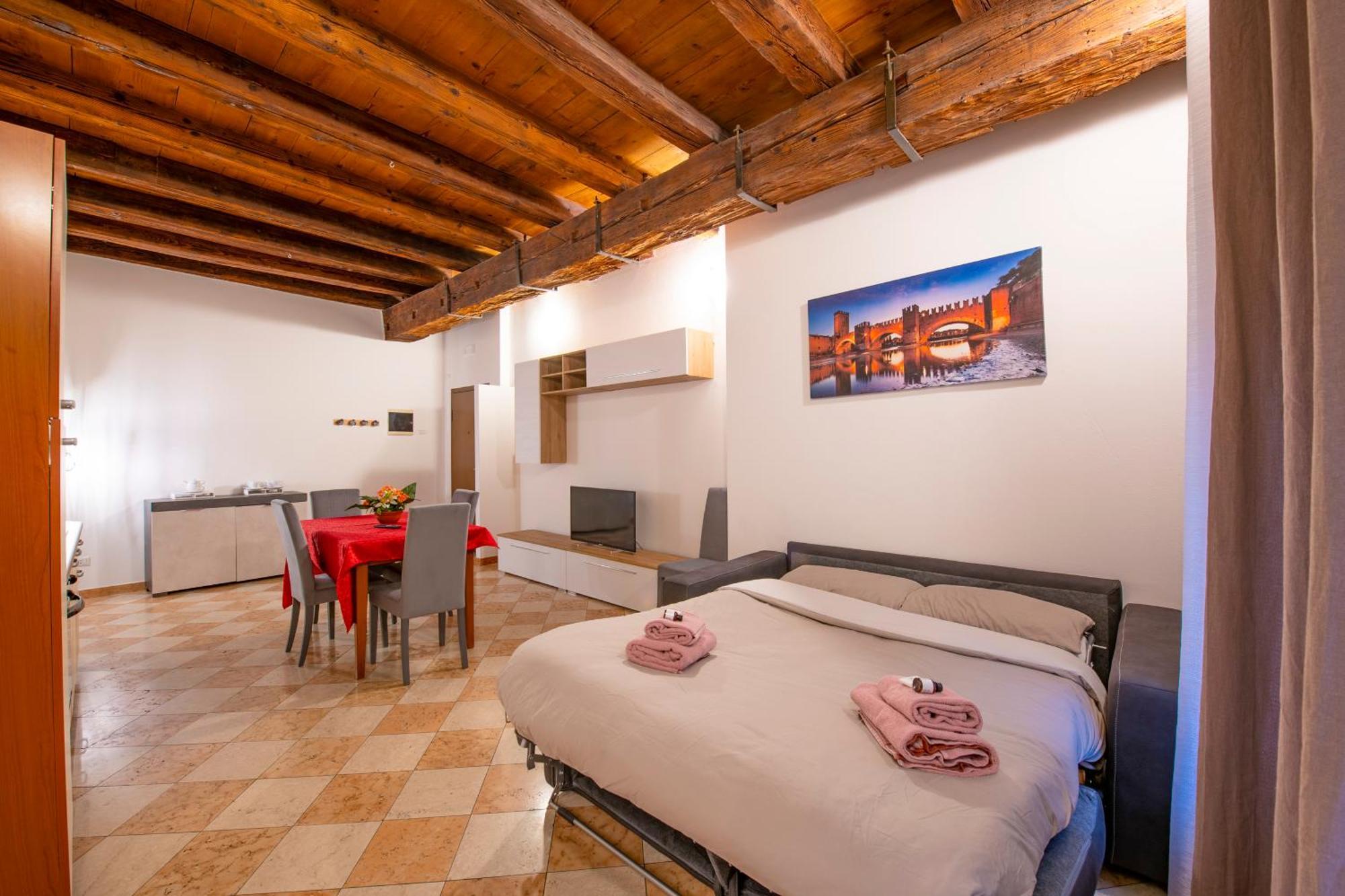 Palace Home Mazzini Verona Center Exteriér fotografie